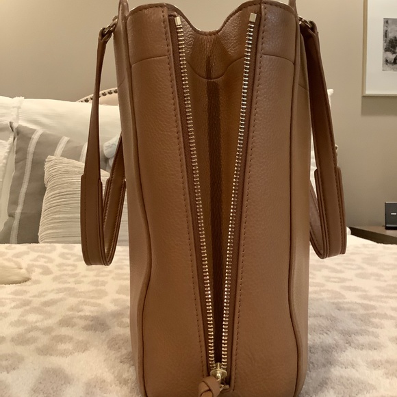 Tory Burch Ivy Side-Zip tote - Picture 5 of 8